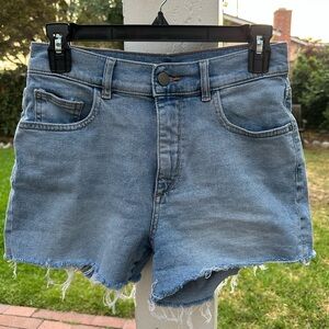 DL1961 Blue Jean Shorts Classic Summer Style